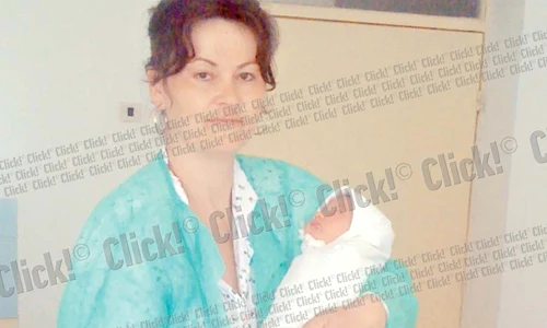 Eduard George  Neaga, acasă la  familia Ştefan (FOTOGRAFII: OLIMPIA FILIP) jpeg