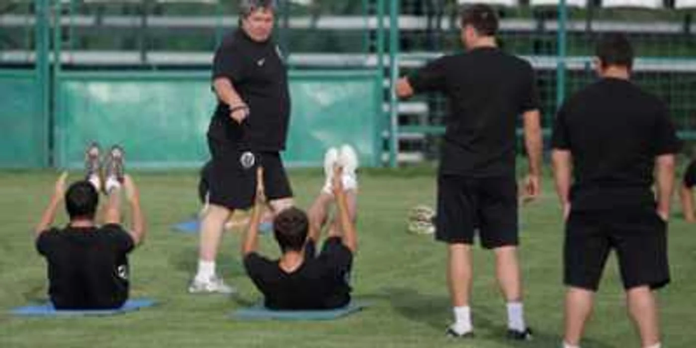 Cluj:Ţălnar, înjurat ca la uşa cortului la primul antrenament