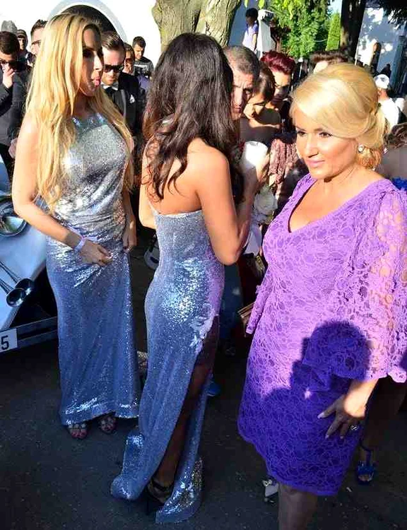 Roxana Vancea are multe tatuaje pe corp, inclusiv un înger pe spate. Părul l-a ţinut ascuns privirii