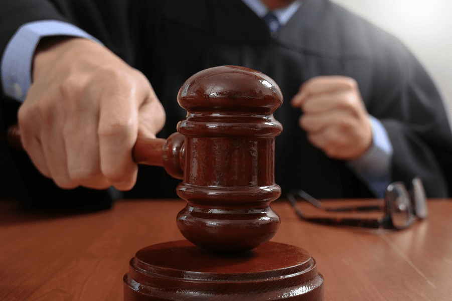 Bărbat din Crimeea, acuzat de sabotaj, condamnat la zece ani de închisoare