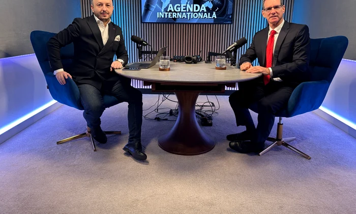 ES Lior Ben Dor, ambasadorul statului Israel la București, în emisiunea Agenda Internațională realizată de Răzvan Munteanu 0417 jpeg
