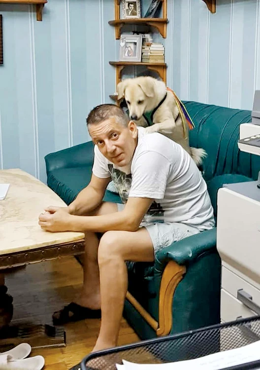 Costin Mărculescu: ”Maxi îmi face masaj!”