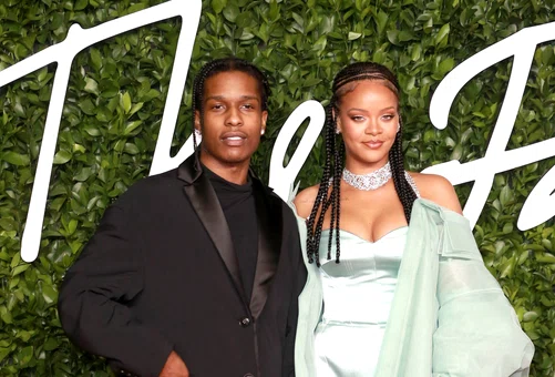 Rihanna este gravidă cu rapper-ul A$AP Rocky foto: Shutterstock