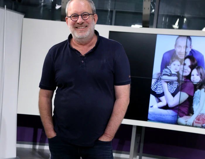 
    Florin Busuioc a fost invitat la emisiunea "E OK să fii vedetă", realizată de revista "OK! România"foto: Florin Șuler  