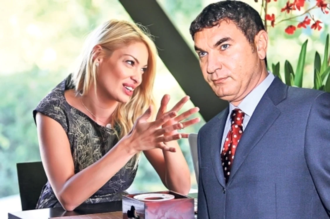 Valentina Pelinel îl alăptează pe fiul ei din prima ziFoto: arhivă personală