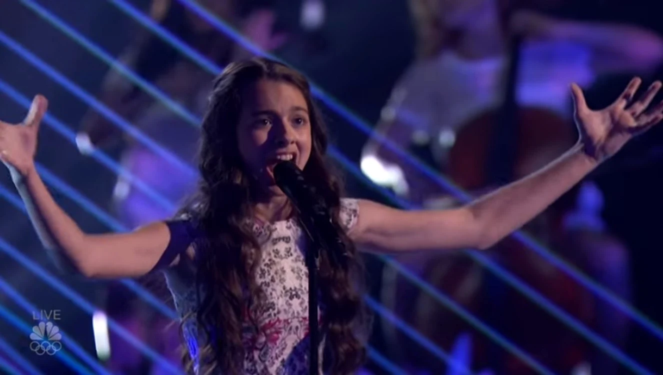 
    Laura Bretan, în sferturile de finală ale "America's Got Talent"Foto captură foto/Youtube  