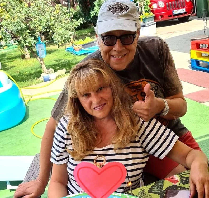 Laura Stone alături de contele Philippe de Batchinsky