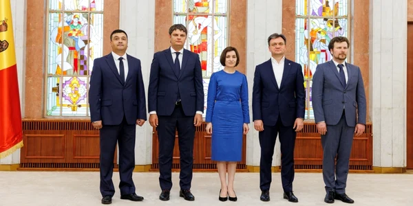 Investire ministri noi FOTO  Presedinte md jpeg