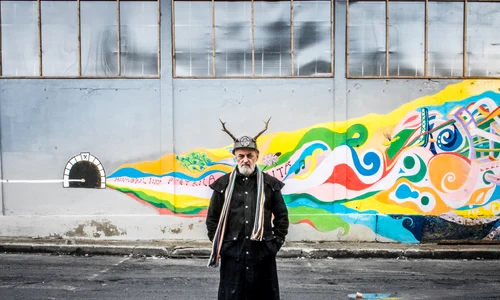 „Îmi place să desenez cîţiva copaci şi publicul să vadă pădurea“ – interviu cu Andrei DĂSCĂLESCU jpeg