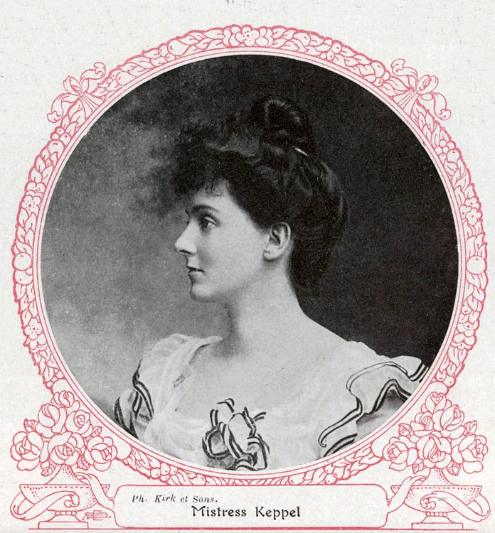 ALICE KEPPEL (1868 1947) mondenă a marii societăți britanice și amantă a lui Eduard al VII lea, în jurul anului 1890, profimedia 0399066560 jpg