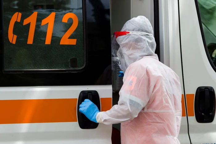 
    Șapte dintre cei 20 dispeceri de la Ambulanța Prahova au Covid-19foto: Inquam Photos  