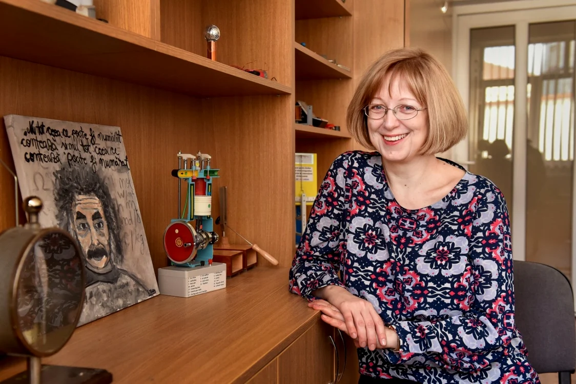 Simona Ivaşcu FOTO proiectulmerito.ro