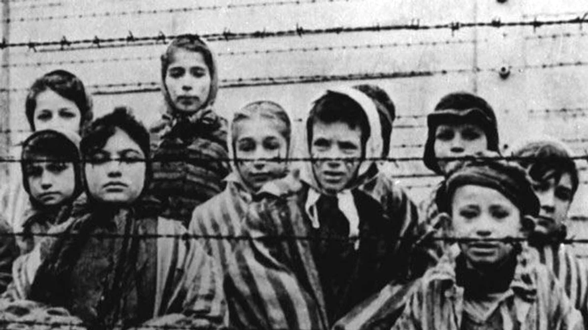Azi este Ziua Națională de Comemorare a Victimelor Holocaustului jpeg