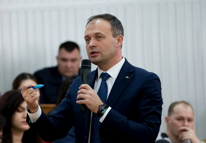FOTO parkament.md