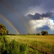 Meteo - vremea- innorat - curcubeu FOTO Shutterstock 
