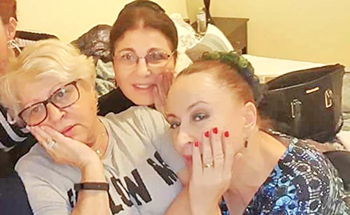 Mirabela Dauer, Irina Loghin şi Maria Dragomiroiu se distrează de minune, peste Ocean