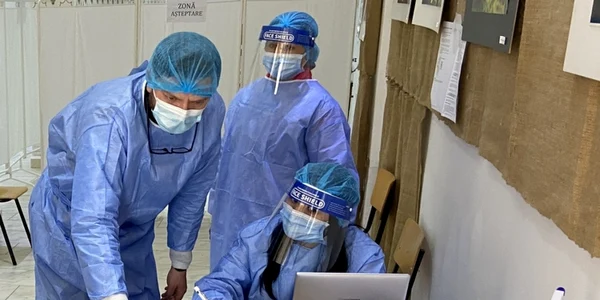 vaccinare centru vulcan foto prefectura judetului hunedoara