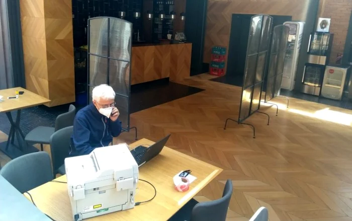 Restaurantul devine pentru o zi centru de vaccinare. Foto: DSP Hunedoara