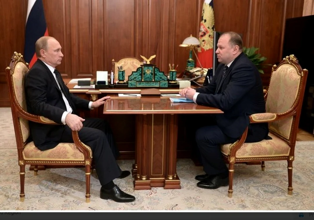 Preşedintele Vladimir Putin s-a întâlnit luni, 12 ianuarie 2015, la prânz, cu guvernatorul Kaliningradului, Nikolai Tsukanov, care l-a informat despre situaţia socială şi economică din zona respectivă, inclusiv despre construcţia de locuinţe şi grădiniţe. Nicio referire publică la dispozitivul militar din regiune.