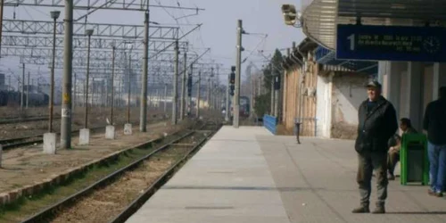 Trenul 1695 va întârzia din cauza trecerii la ora de vară