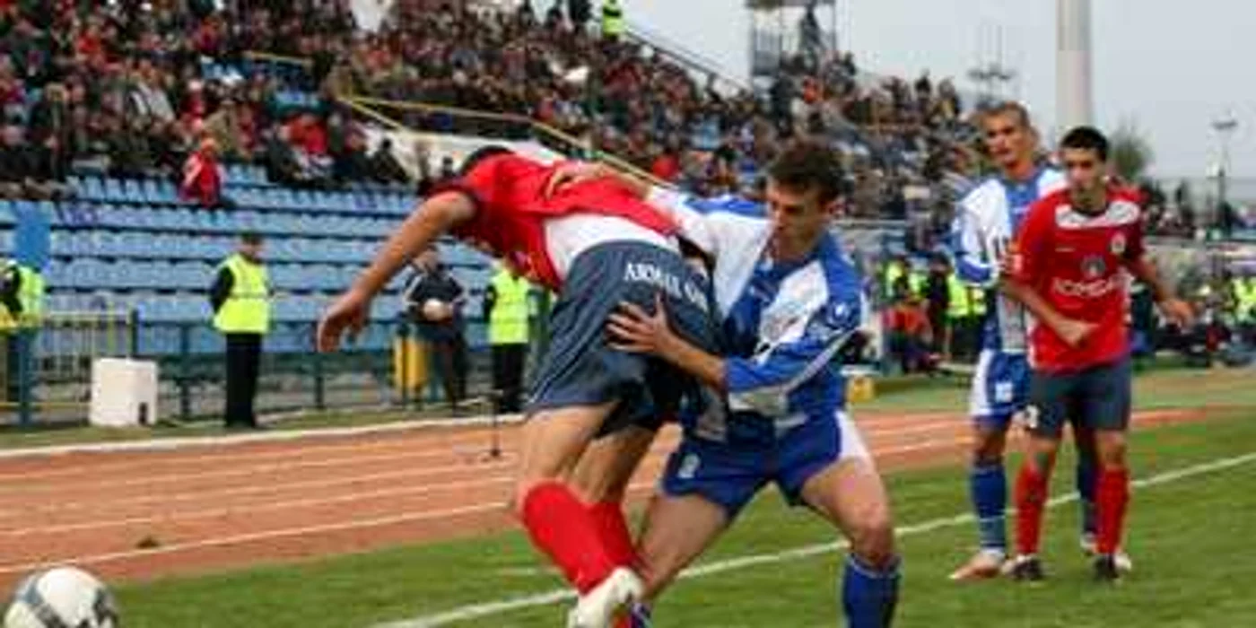 Târgu-Jiu: LIVE-text / Pandurii Târgu Jiu - Gloria Bistriţa, scor final  1-1