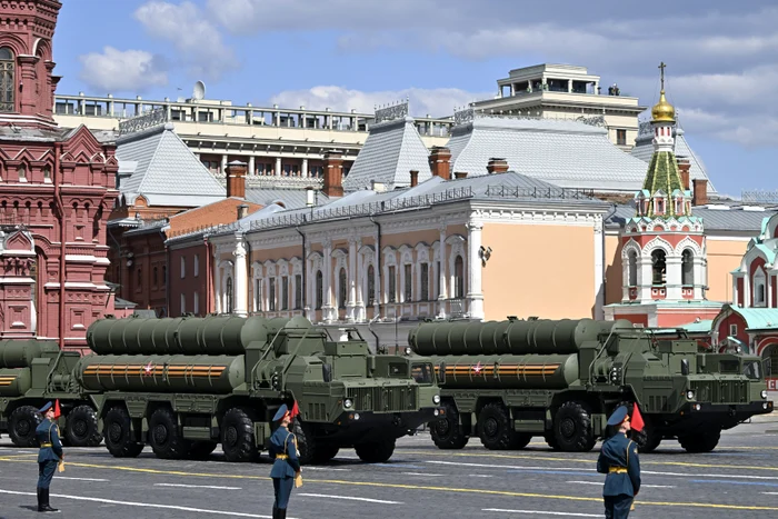 Putin a prezentat cele mai noi arme de înaltă tehnologie în cadrul paradei de 9 mai FOTO: Arhivă