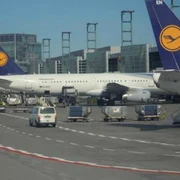 avioane lufthansa la frankfurt FOTO johnnyjet.com