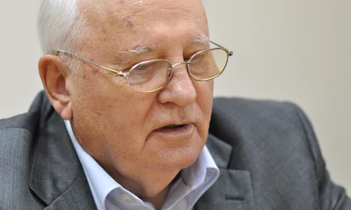 p 3 jos Mihail Gorbaciov WC jpg