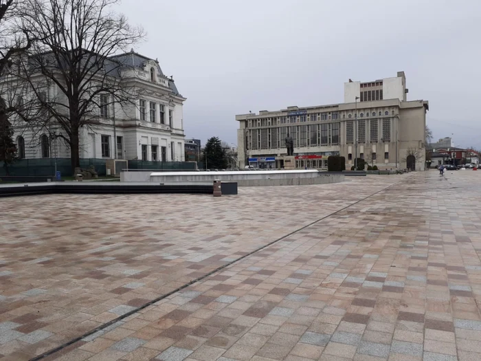 Cât de mult s-a urâţit Piteştiul în ultimele decenii. Transformarea care a costat milioane de euro suportată GALERIE FOTO