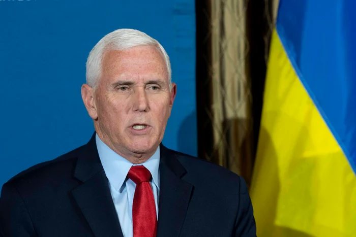 Mike Pence a mers în vizită în Ucraina FOTO Profimedia