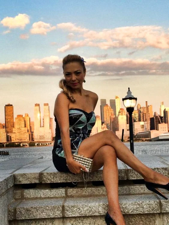 
    Designerul Alexandra Popescu-York   