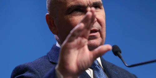 INSTANT CONFERINTA BOLOJAN 06 INQUAM Photos George Calin jpg