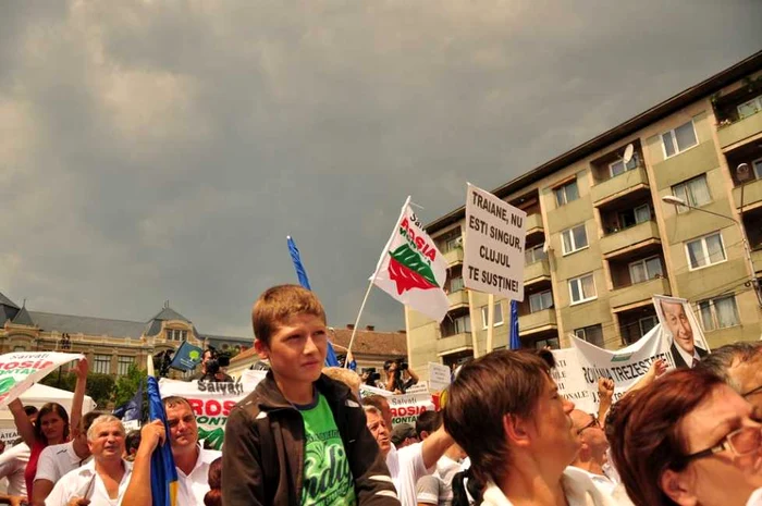 Activistii Salvati Rosia Montana au fost prezenti la discursul lui Basescu de la Cluj