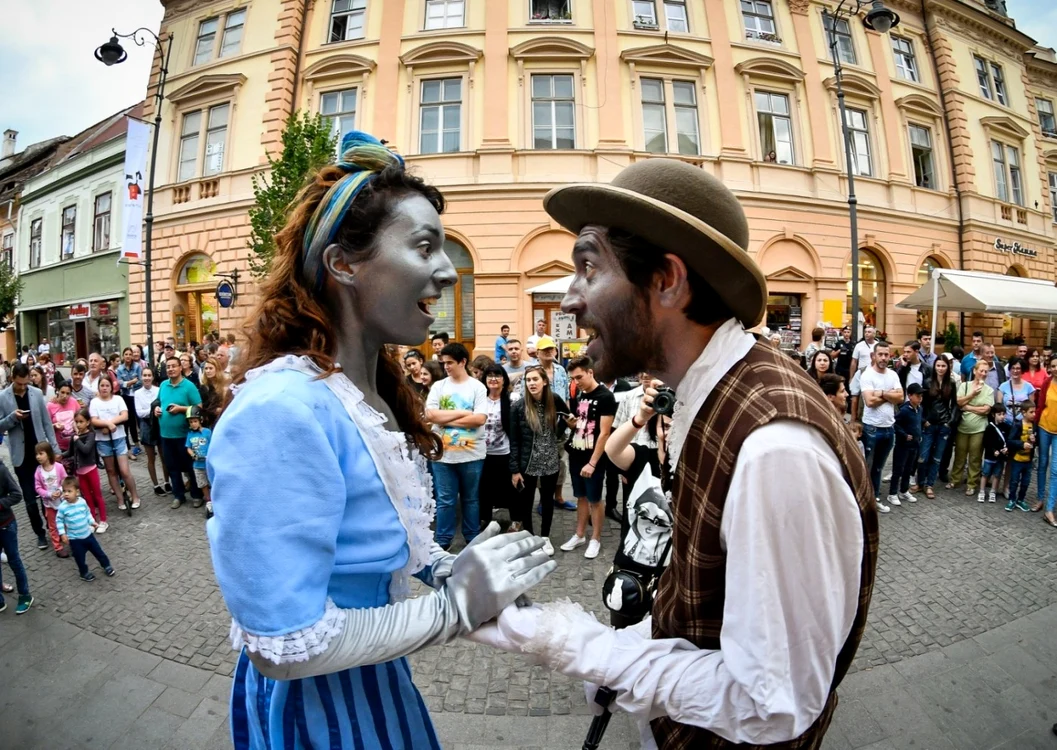 La Sibiu, Festivalul Internaţional de Teatru se va desfăşura în 80 de spaţii de joc, fiind invitaţi peste 3500 de participanţi din 75 de ţări                                                        Fotografii: FITS