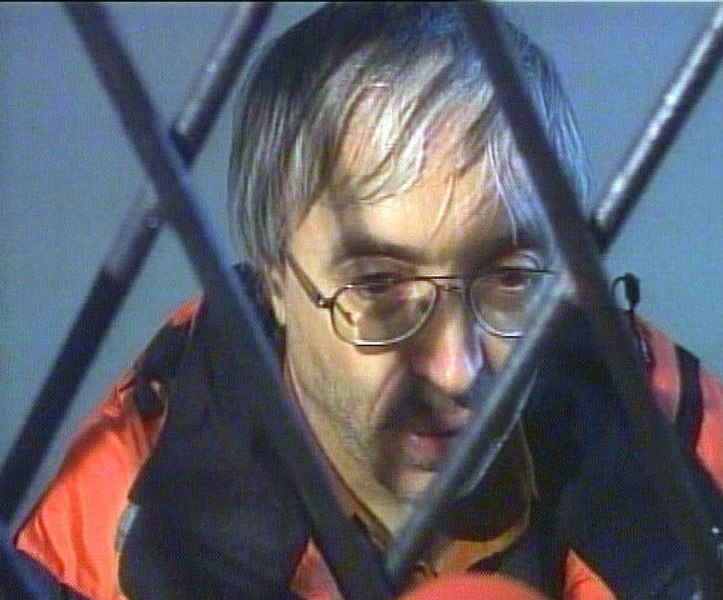 Secta internaţională de yoga a lui Gregorian Bivolaru obliga victimele să plătească „în natură”: videochat sau munci manuale