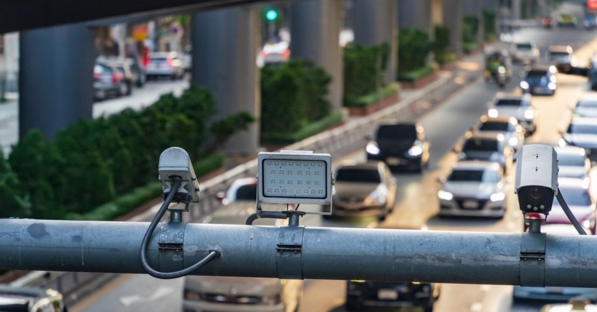 O cameră video de trafic a dat peste 1.000 de amenzi în doar patru zile. În ce oraș a fost montată