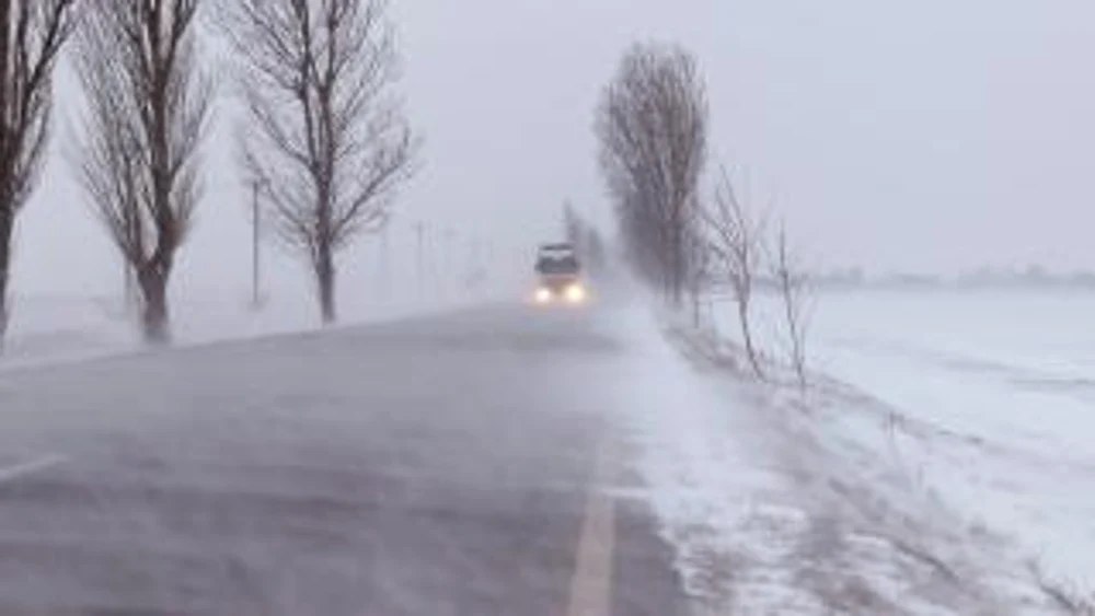 Avertizare de gheață neagră pentru România. Furtuna Isha ne lovește și pe noi
