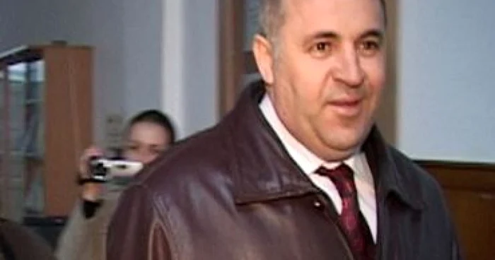 Alba Iulia: Poliţistul-trădător cere restituirea dosarului la procurori