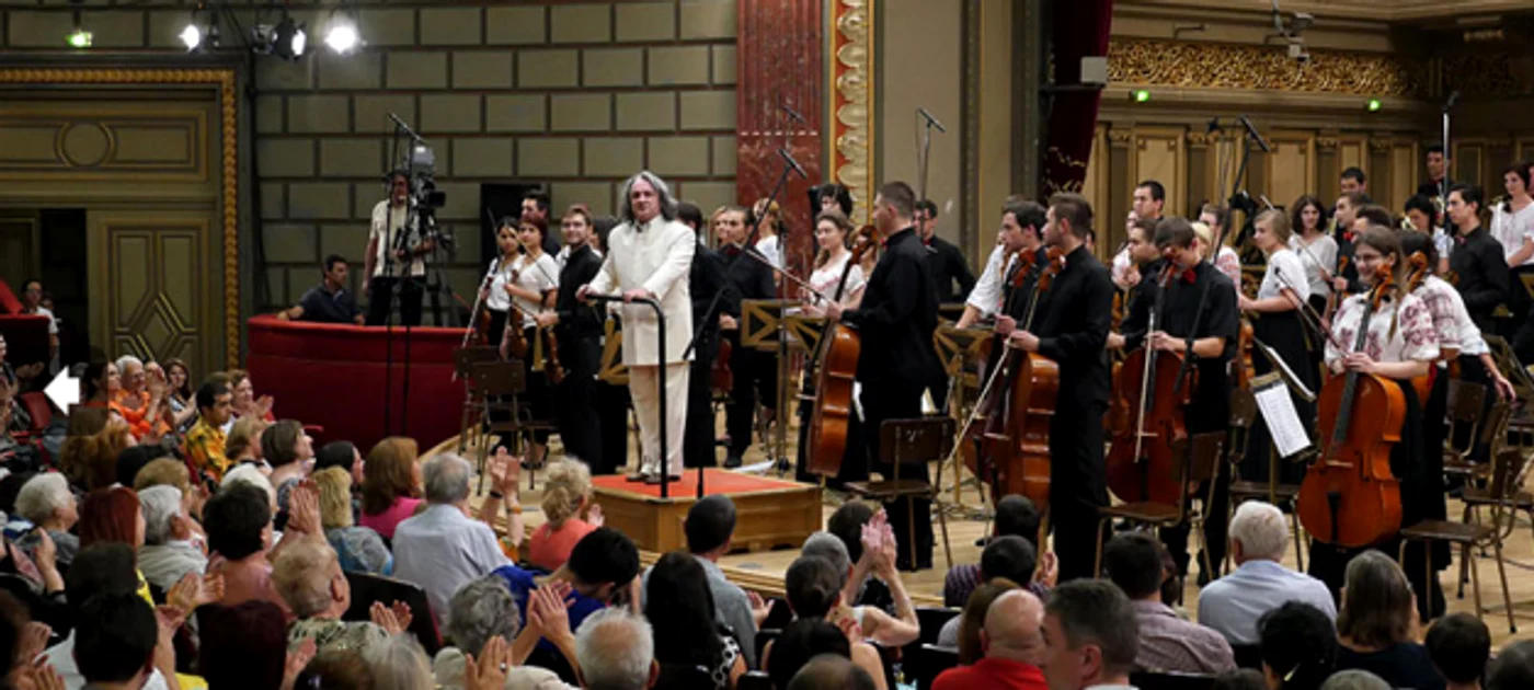 sinfonietta