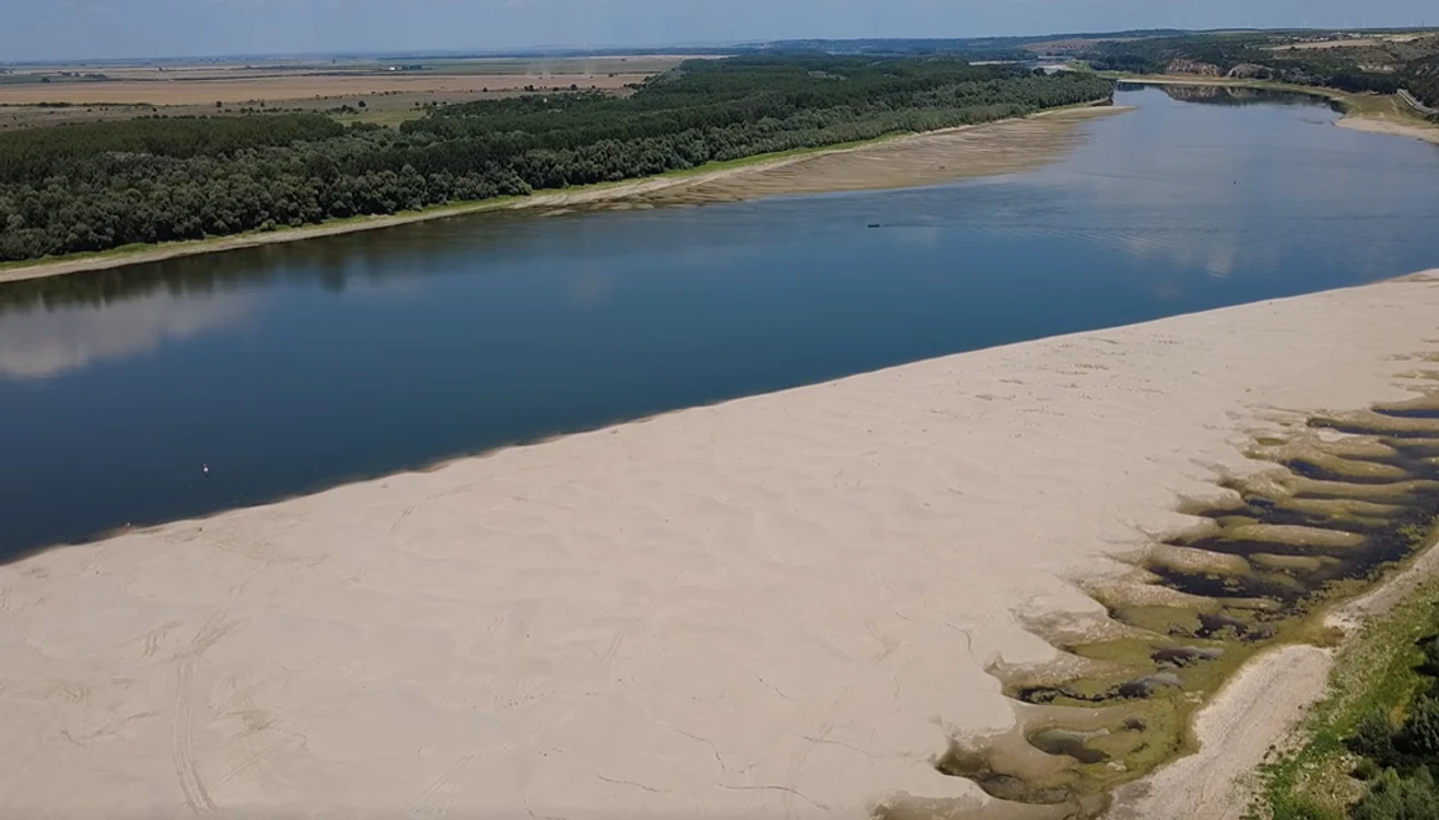 Reactorul 2 de la Cernavodă, în pericol de oprire din cauza Dunării. 
