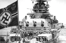 Drama unui cuirasat singuratic: Admiral Graf Spee cade la datorie în Rio de la Plata jpeg