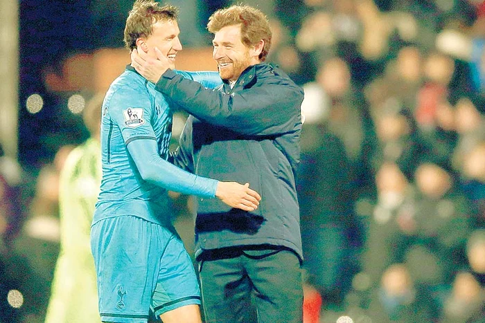 Vlad Chiricheş (Foto: Reuters)