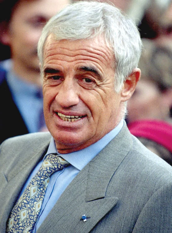 
    Jean-Paul Belmondo  
