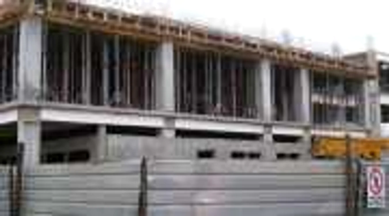 Pentru terminarea construcţiei se aşteaptă votul favorabil din CJ