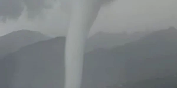Tornada in largul orasului Salerno Captura YouTube