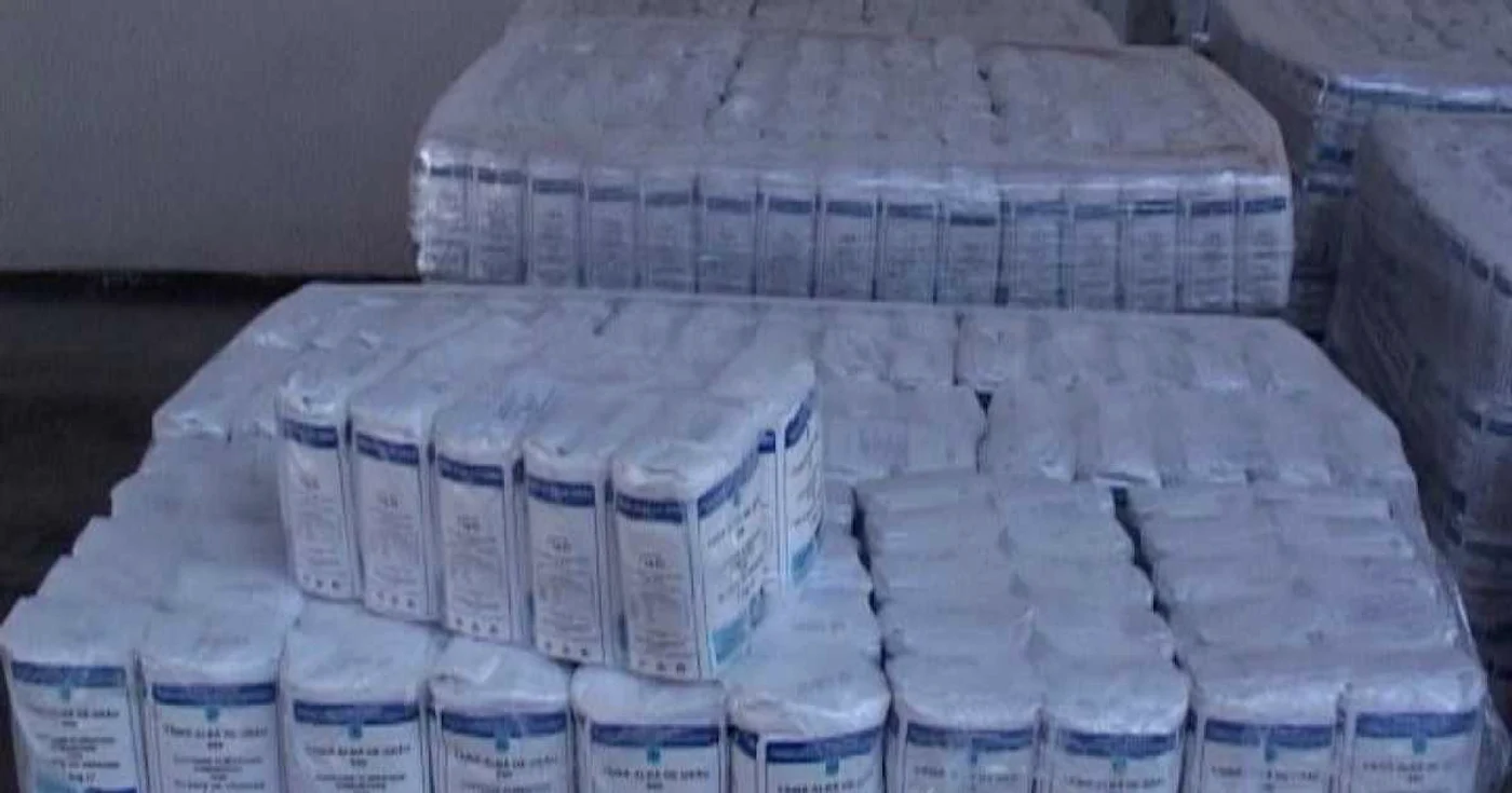 Se reia distribuirea ajutoarelor
