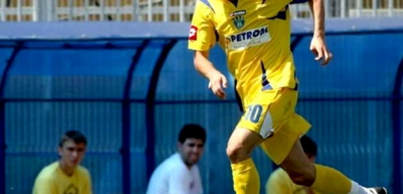 Ploieşti: Petrolul  joacă astăzi cu FC Snagov