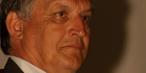 laszlo toro