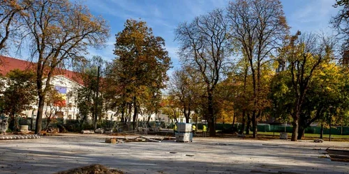 parc stefan cel mare primaria cluj napoca jpg