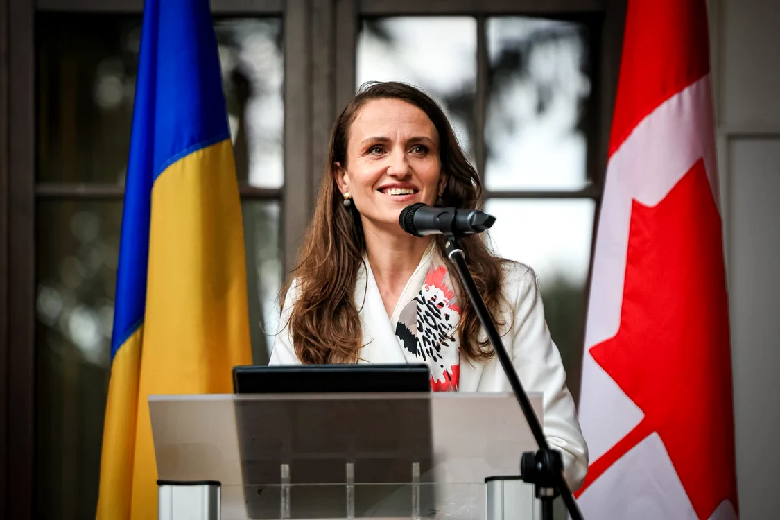 Oana Ţoiu a mulţumit Italiei pentru spijin. FOTO: Facebook/Oana Ţoiu